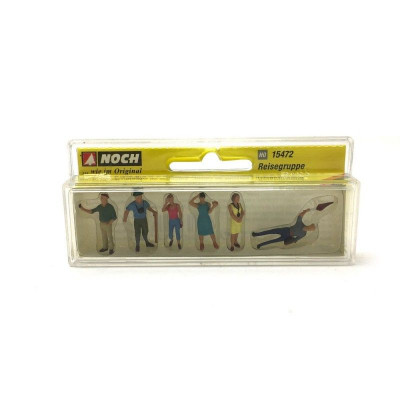 Skupina turistov  NO15472