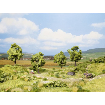 Ovocné stromy, zelené, 4 ks, 7,5 cm  NO21001