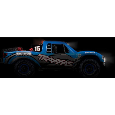 Traxxas Unlimited Desert Racer 1:8 TQi RTR s LED TRX
