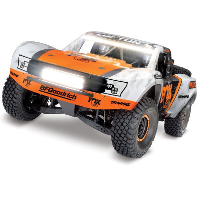 Traxxas Unlimited Desert Racer 1:8 TQi RTR s LED TRX