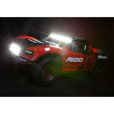 Traxxas Unlimited Desert Racer 1:8 TQi RTR s LED TRX