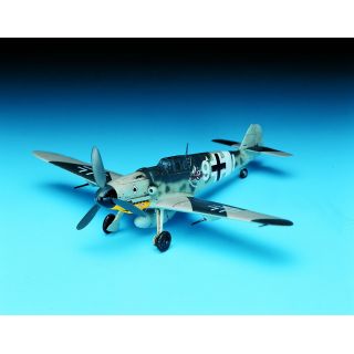 Model Kit letadlo 12467 - MESSERSCHMITT BF109G-6 (1:72)