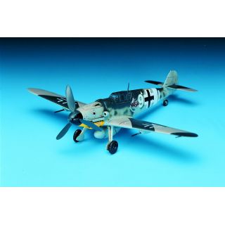 Model Kit letadlo 12467 - MESSERSCHMITT BF109G-6 (1:72)