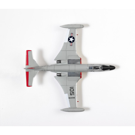 Model Kit letadlo 12548 - USN F2H-3 VF-41 "BLACK ACES" (1:72)