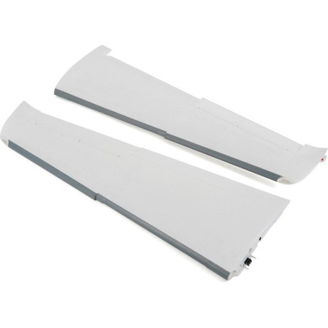 Cirrus SR-22T 1.5m: Křídlo