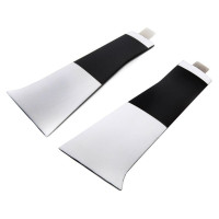 Hangar 9 P-51D 20cc RC modell repülőgép alkatrésze: futóműajtó.