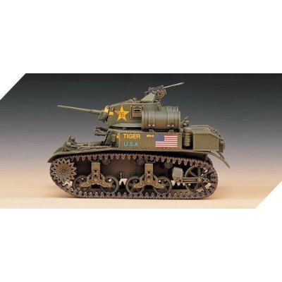 ACADEMY M3 A1 Stuart 1:35